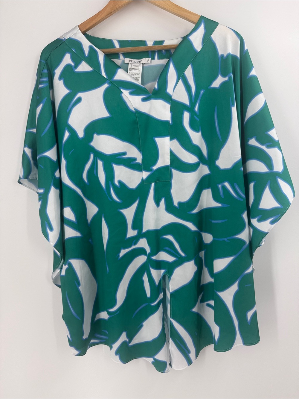 Chicos ocean blue and white tunic poncho top relaxed fit summer beach womens